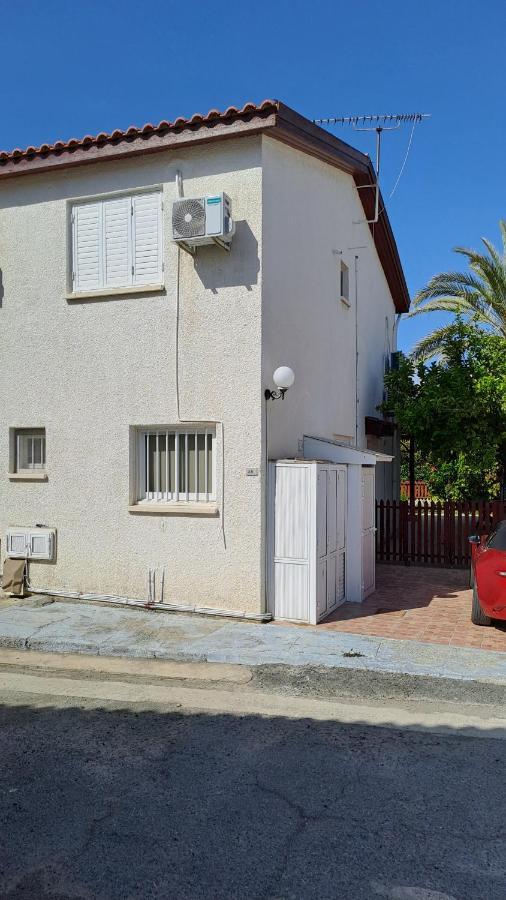 Apartament Relaxing Seaside Manors Larnaca Zewnętrze zdjęcie